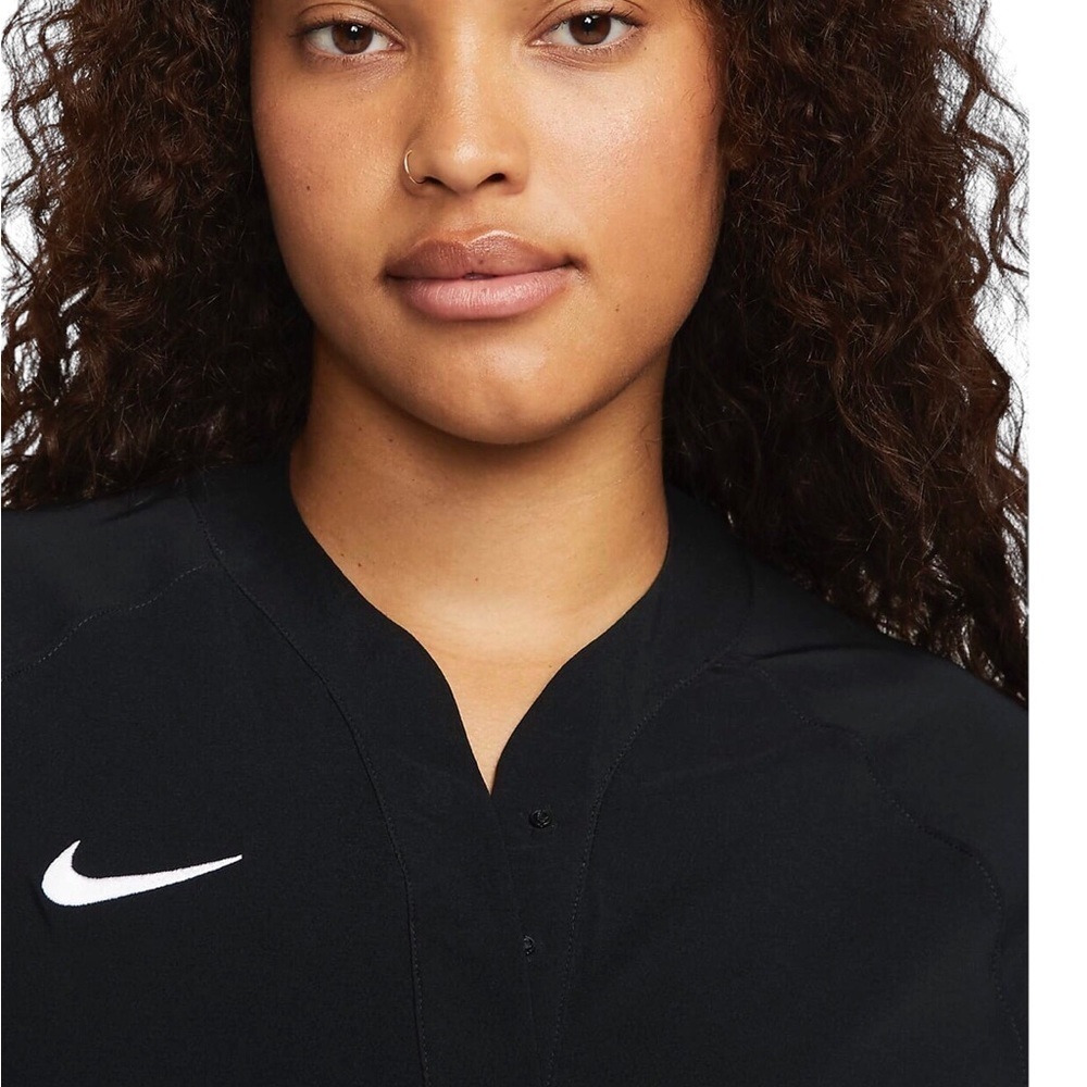 Nike Women’s Short Sleeve Softball Wind Shirt Sz Medium Black Active Top-NWT - Picture 2 of 7